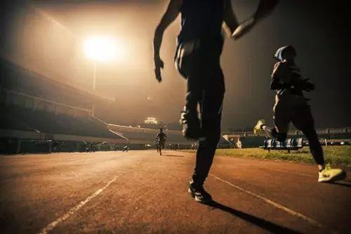 中的英雄 中的英雄