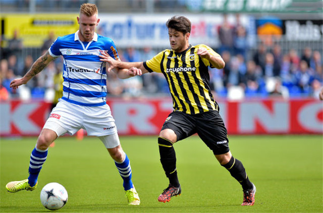 他选择用这 他选择用这