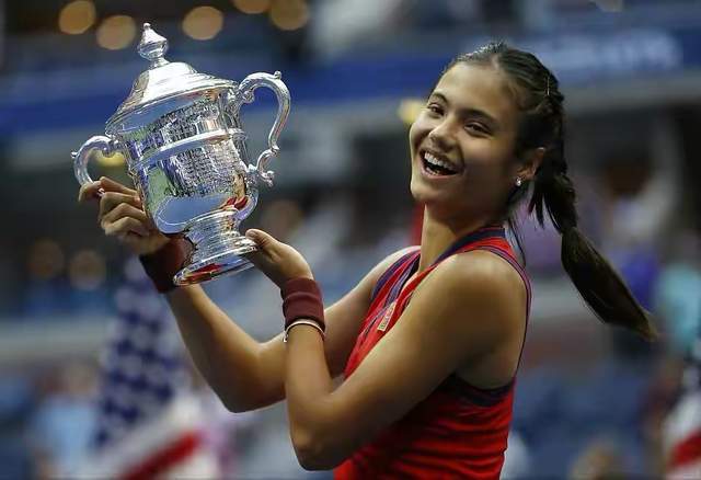 秀的足球队 秀的足球队