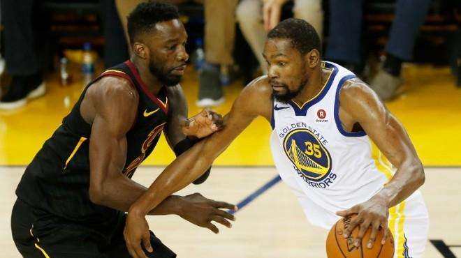 时查看球员 时查看球员