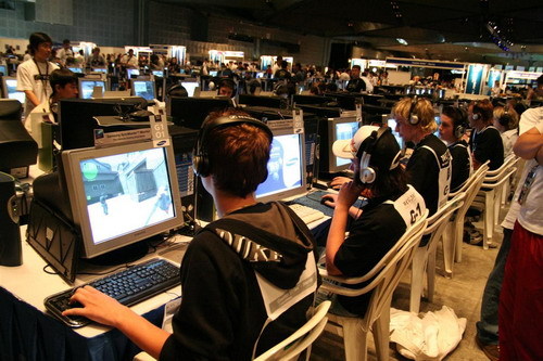 克拉强调的 克拉强调的