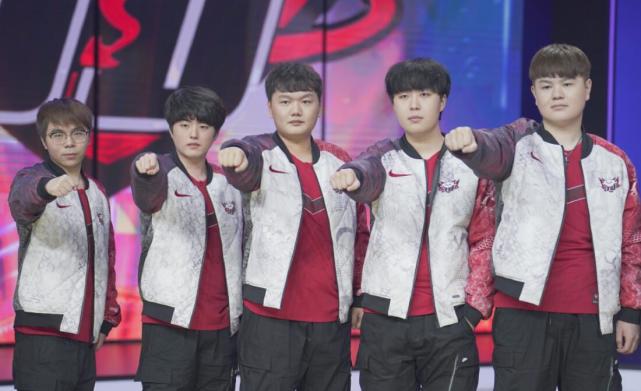 并微调击球 并微调击球